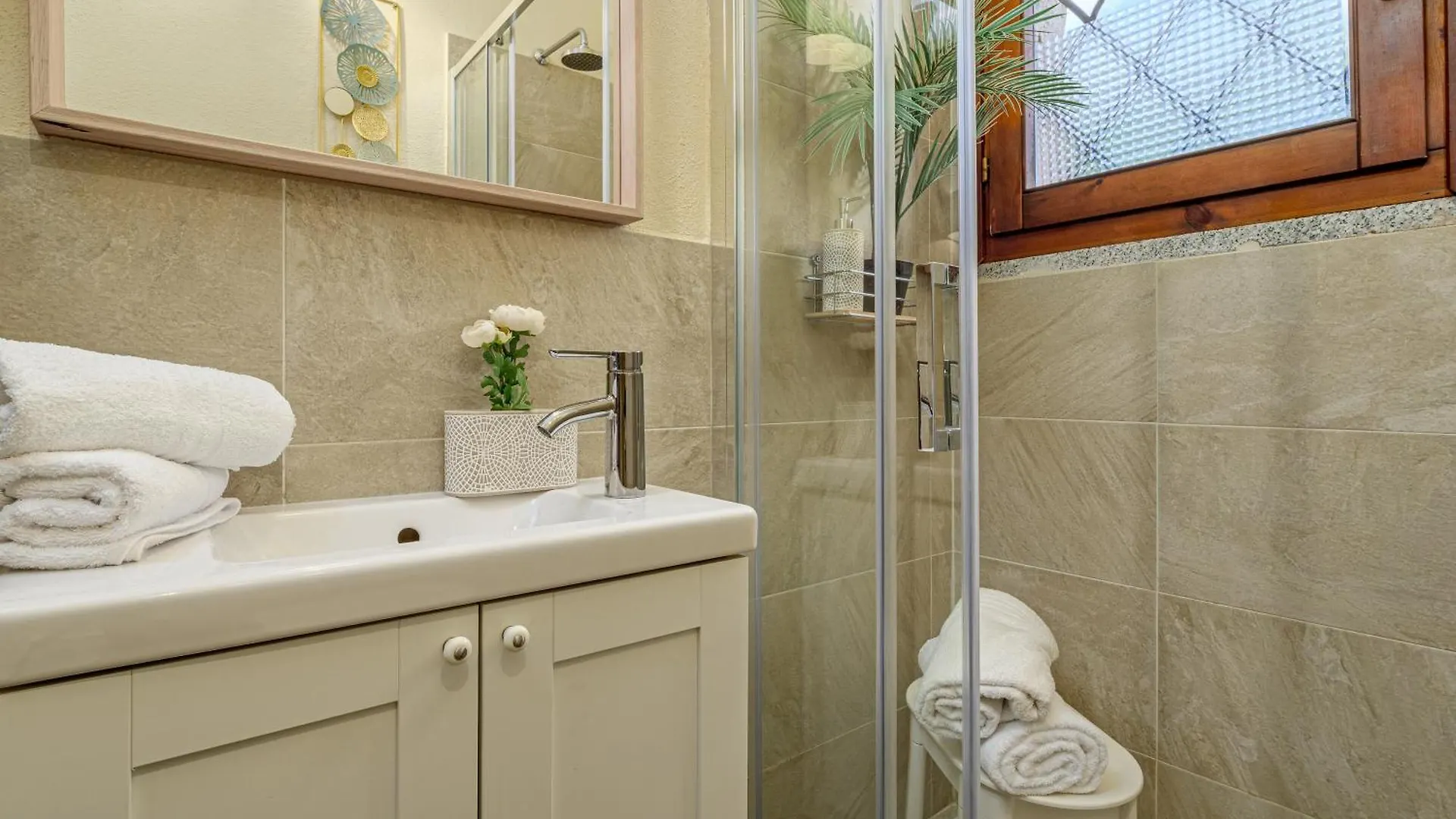 Villa Caterina Con Depandance Punta Molara Vakantiehuis