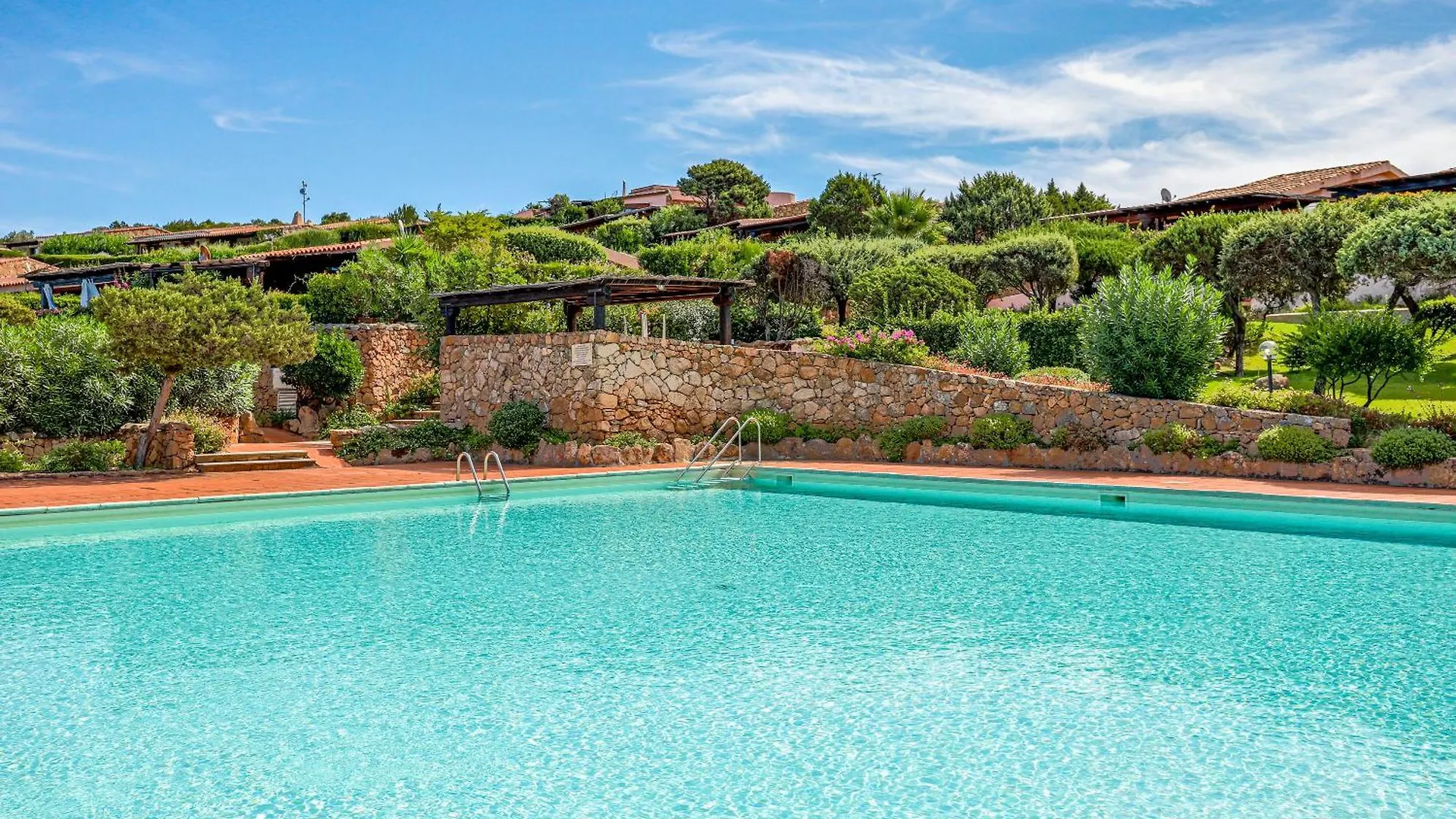 Villa Caterina Con Depandance Punta Molara Vakantiehuis