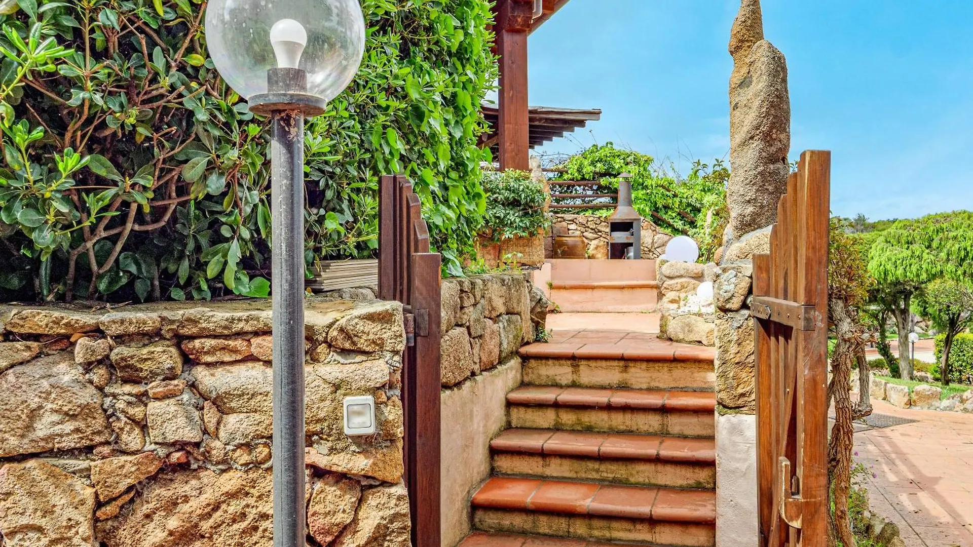 Villa Caterina Con Depandance Punta Molara